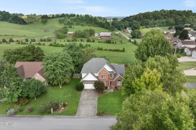 $520,000 | 102 Ridgeview Meadows Drive, Gray, TN 37615