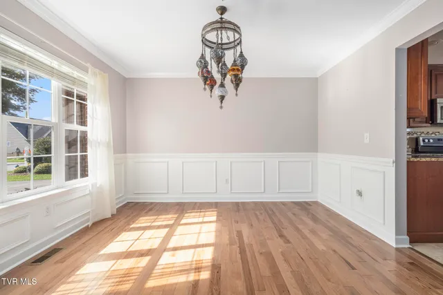 $520,000 | 102 Ridgeview Meadows Drive, Gray, TN 37615