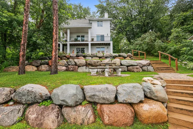 $774,900 | 33464 Xkimo Street Northwest, Cambridge, MN 55008