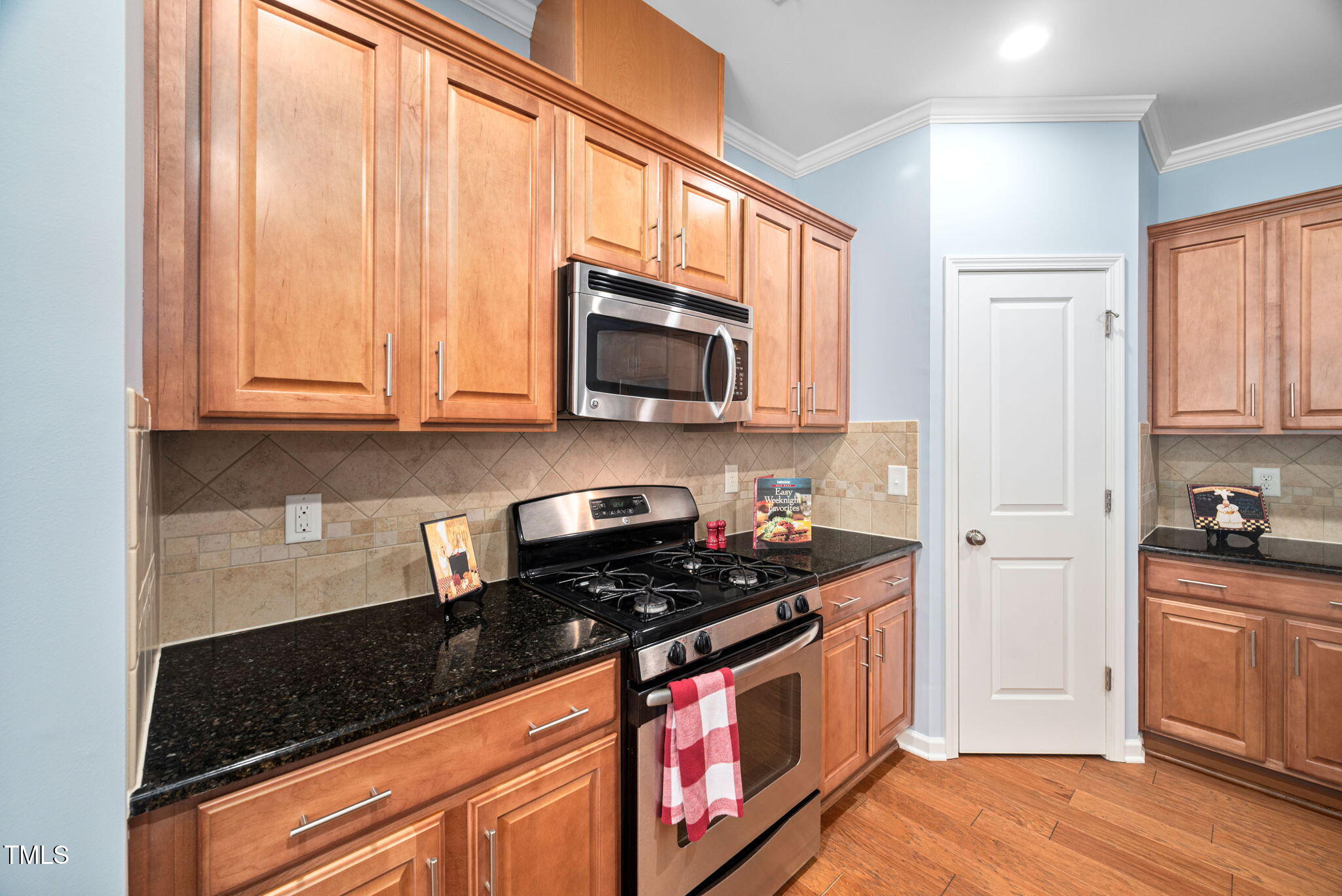 809 Davidson Point Road Cary, NC 27513 - Photo 18 of 62 33-web-or-mls-809-davidson-point-road