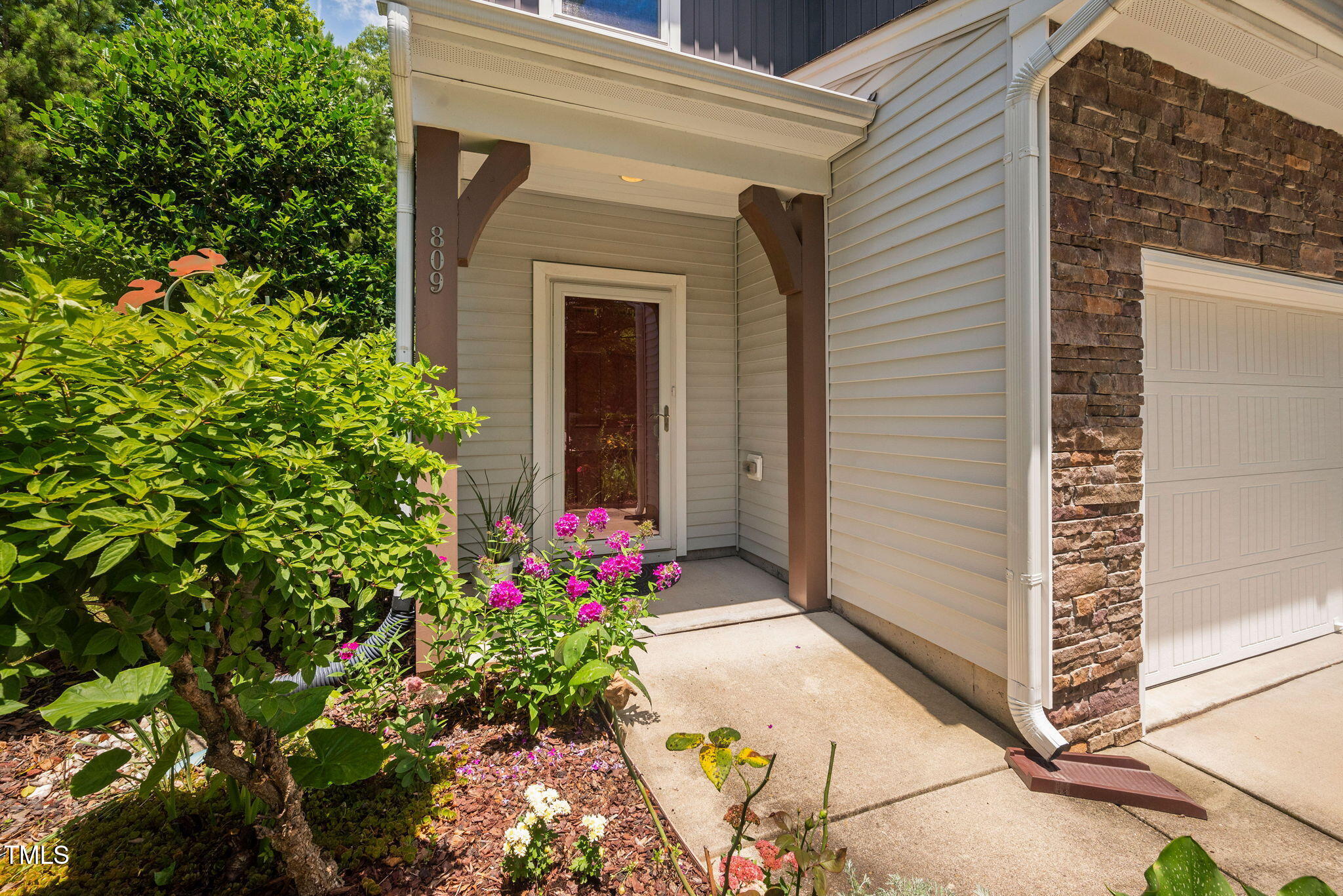 809 Davidson Point Road Cary, NC 27513 - Photo 6 of 62 6-web-or-mls-809-davidson-point-road