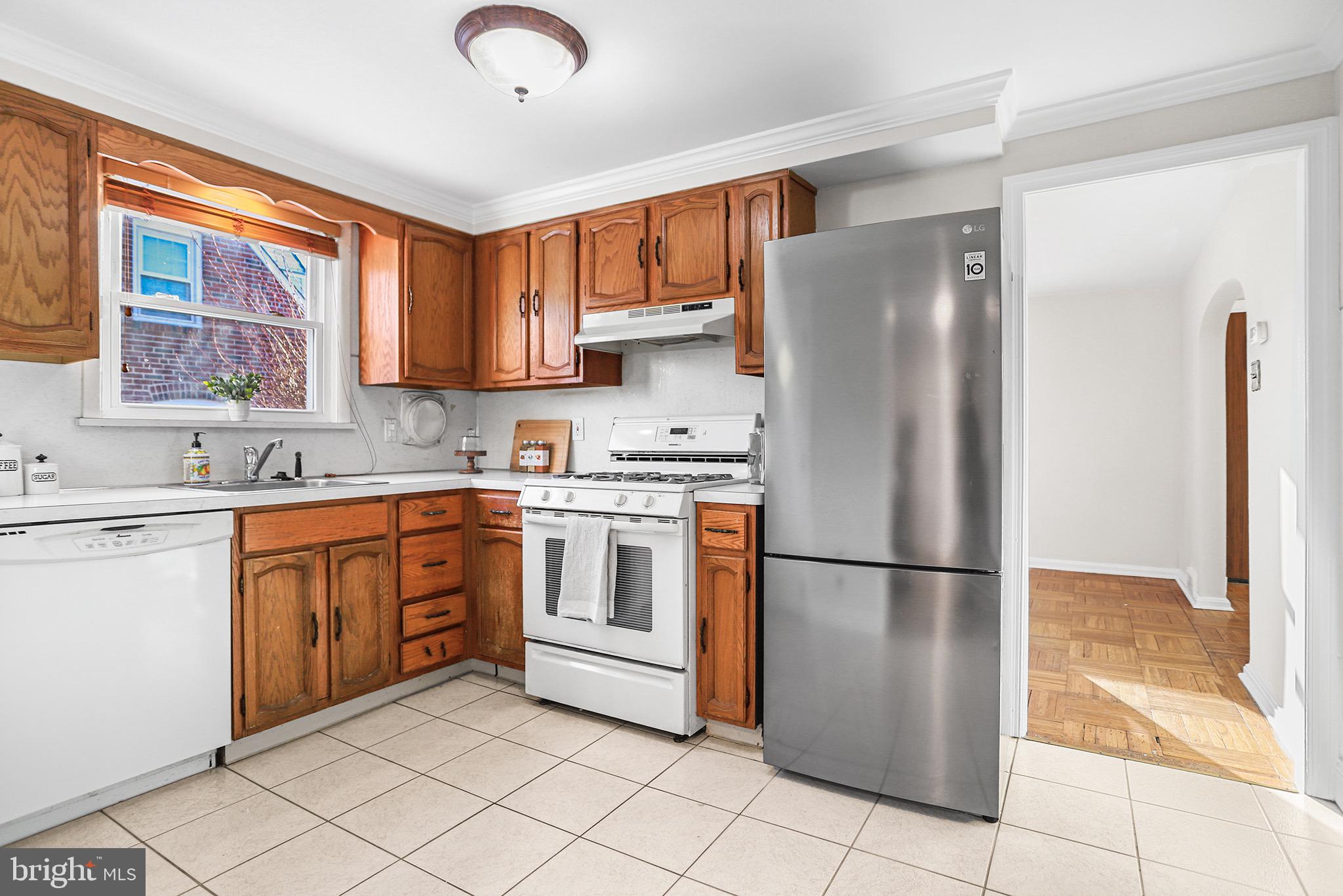 751 Braxton Road Ridley Park, PA 19078 - Photo 7 of 23 Kitchen