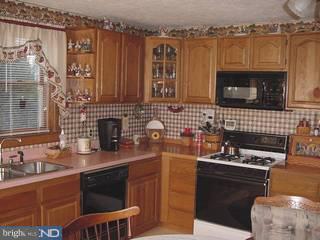 318 George Dye Road Hamilton Square, NJ 08690 - Photo 6 of 6 Gallery Image 6