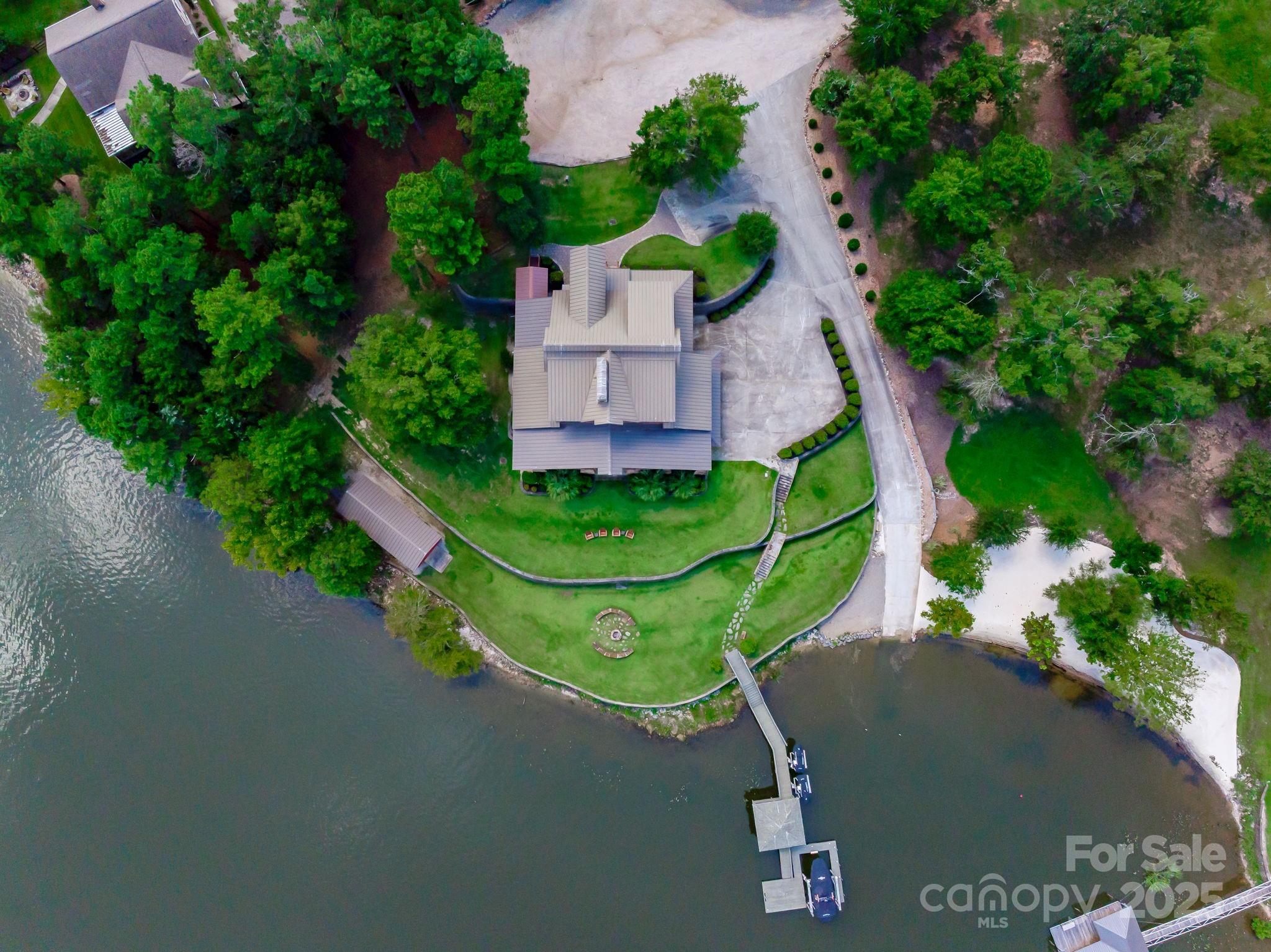 197 Smooth Rock Point Ridgeway, SC 29130 - Photo 44 of 48 an aerial view of a house