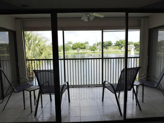 $5,800 | 6761 Montego Bay Boulevard, Unit B, Boca Raton, FL 33433