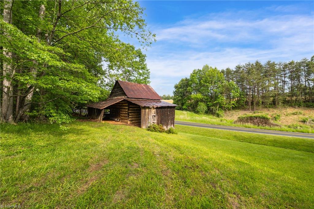 1130 Edwards Farm Road King, NC 27021 - Photo 30 of 38
