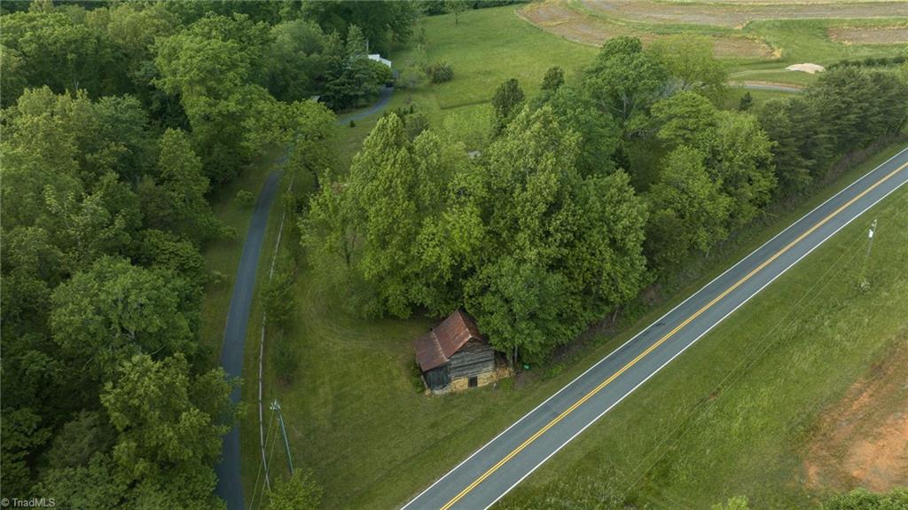 1130 Edwards Farm Road King, NC 27021 - Photo 33 of 38