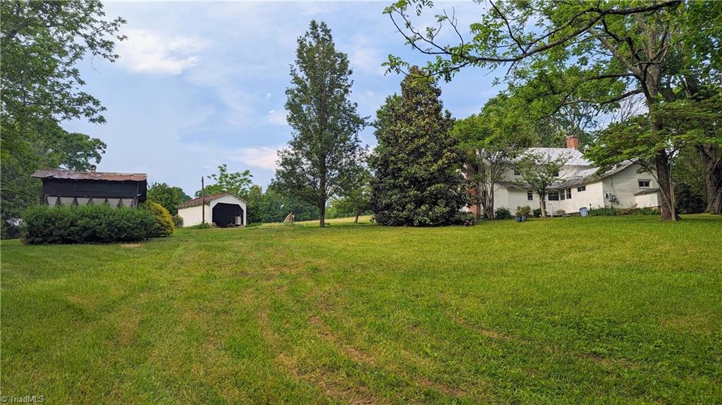 1130 Edwards Farm Road King, NC 27021 - Photo 4 of 38