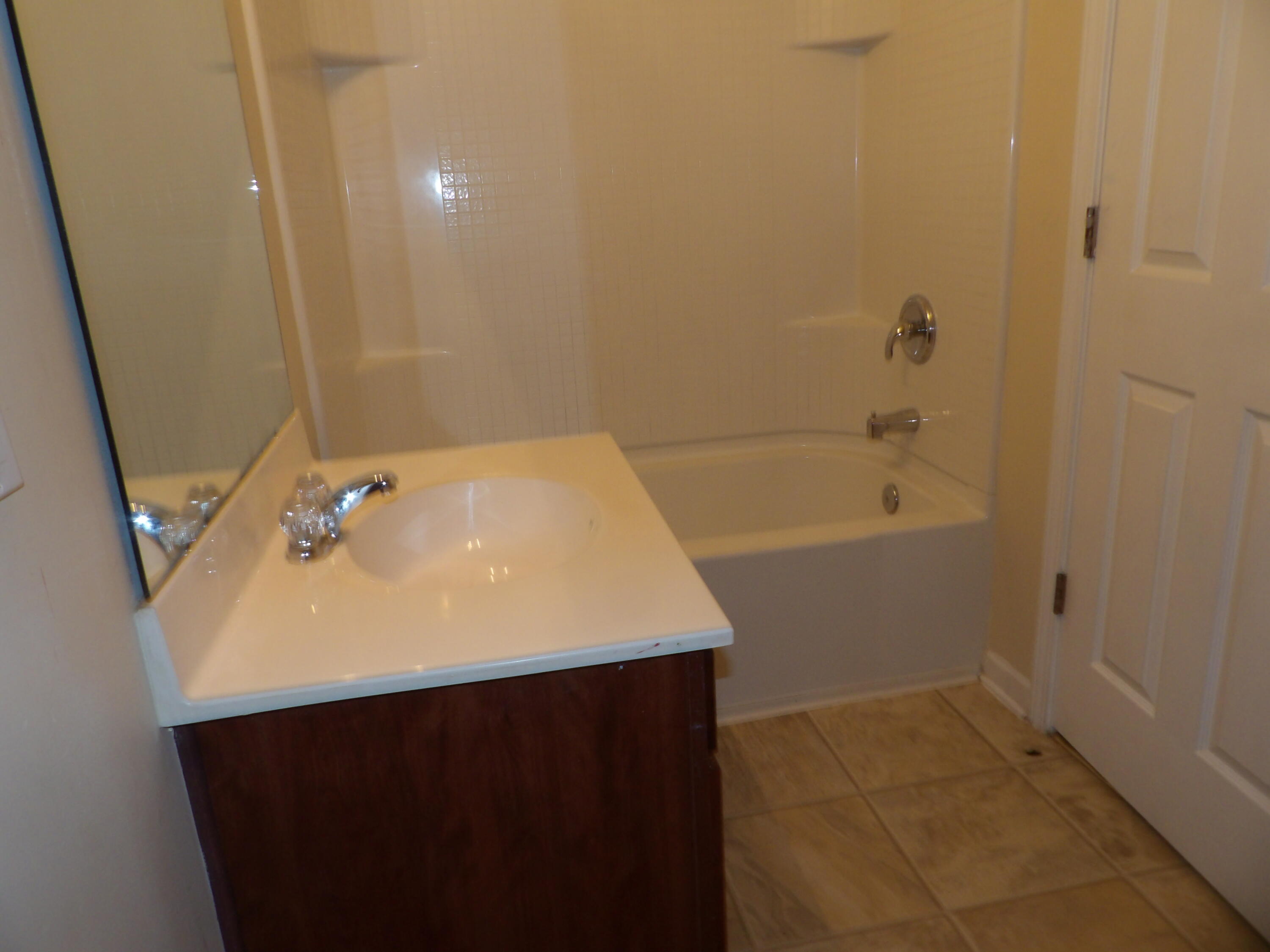 132 Decatur Drive Summerville, SC 29486 - Photo 12 of 16 211