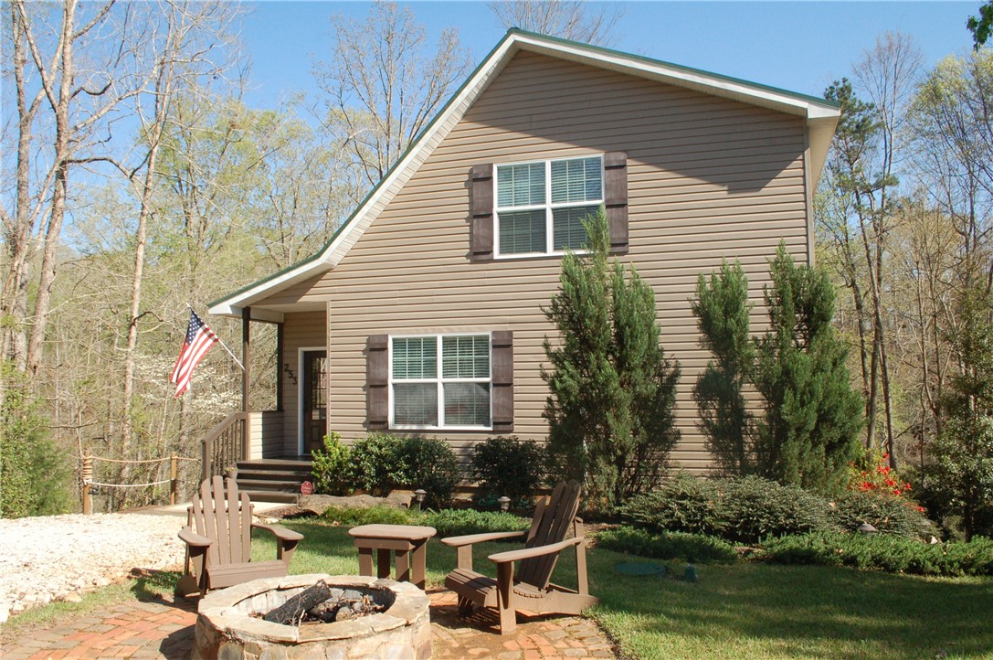 253 Capps Road Fair Play, SC 29643 - Photo 1 of 28 Gallery Image 1