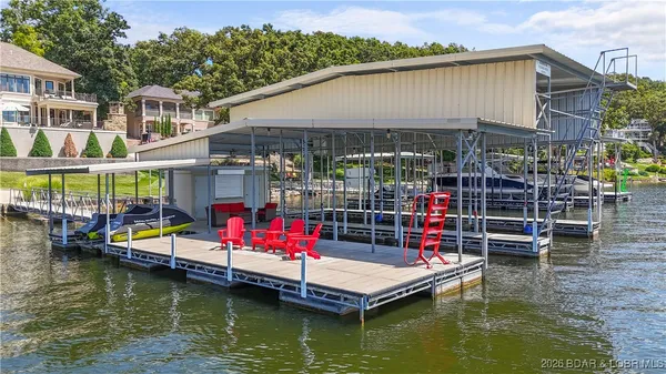 $2,750,000 | 1362 Grand Cove Road, Sunrise Beach, MO 65079