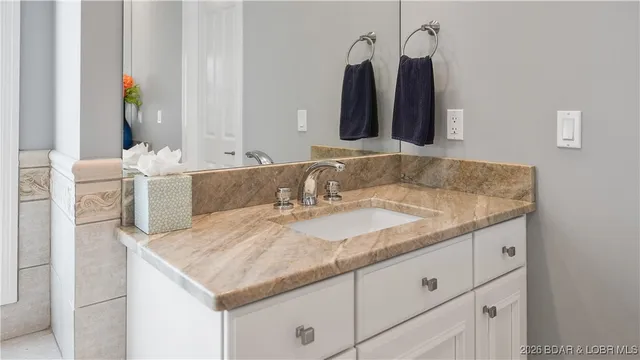 $2,750,000 | 1362 Grand Cove Road, Sunrise Beach, MO 65079