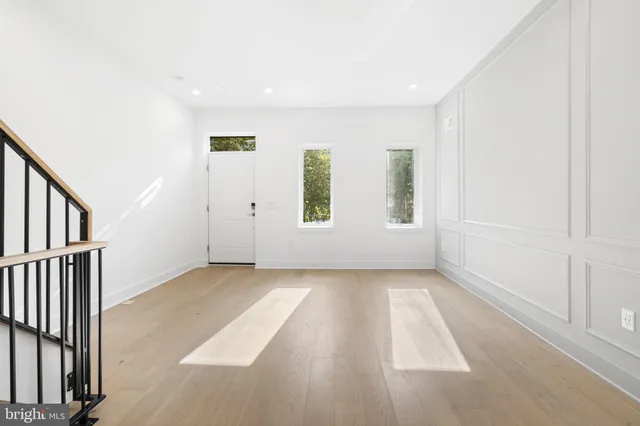 $824,900 | 1002 South 25th Street, Philadelphia, PA 19146