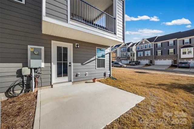 $449,000 | 2005 Dornoch Road, Tega Cay, SC 29708