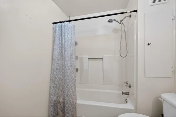 $129,900 | 609 Webb Street, Jackson, MI 49202