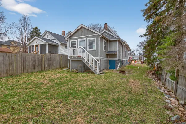 $129,900 | 609 Webb Street, Jackson, MI 49202