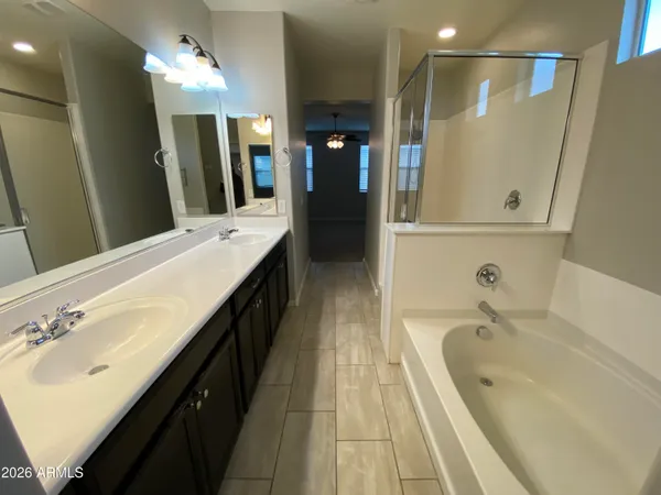 $2,300 | 4252 East Toledo Street, Gilbert, AZ 85295