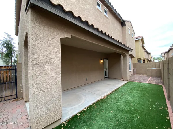$2,300 | 4252 East Toledo Street, Gilbert, AZ 85295