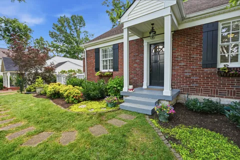 $1,450,000 | 3008 New Natchez Trace, Nashville, TN 37215