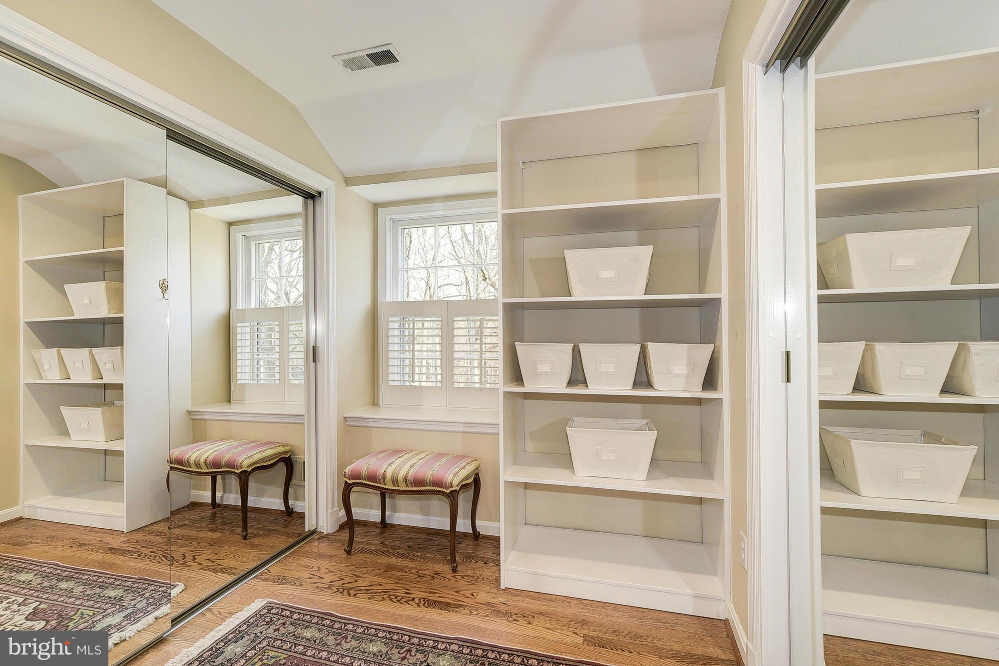 4415 Boxwood Road Bethesda, MD 20816 - Photo 16 of 30 Bedroom (Master)