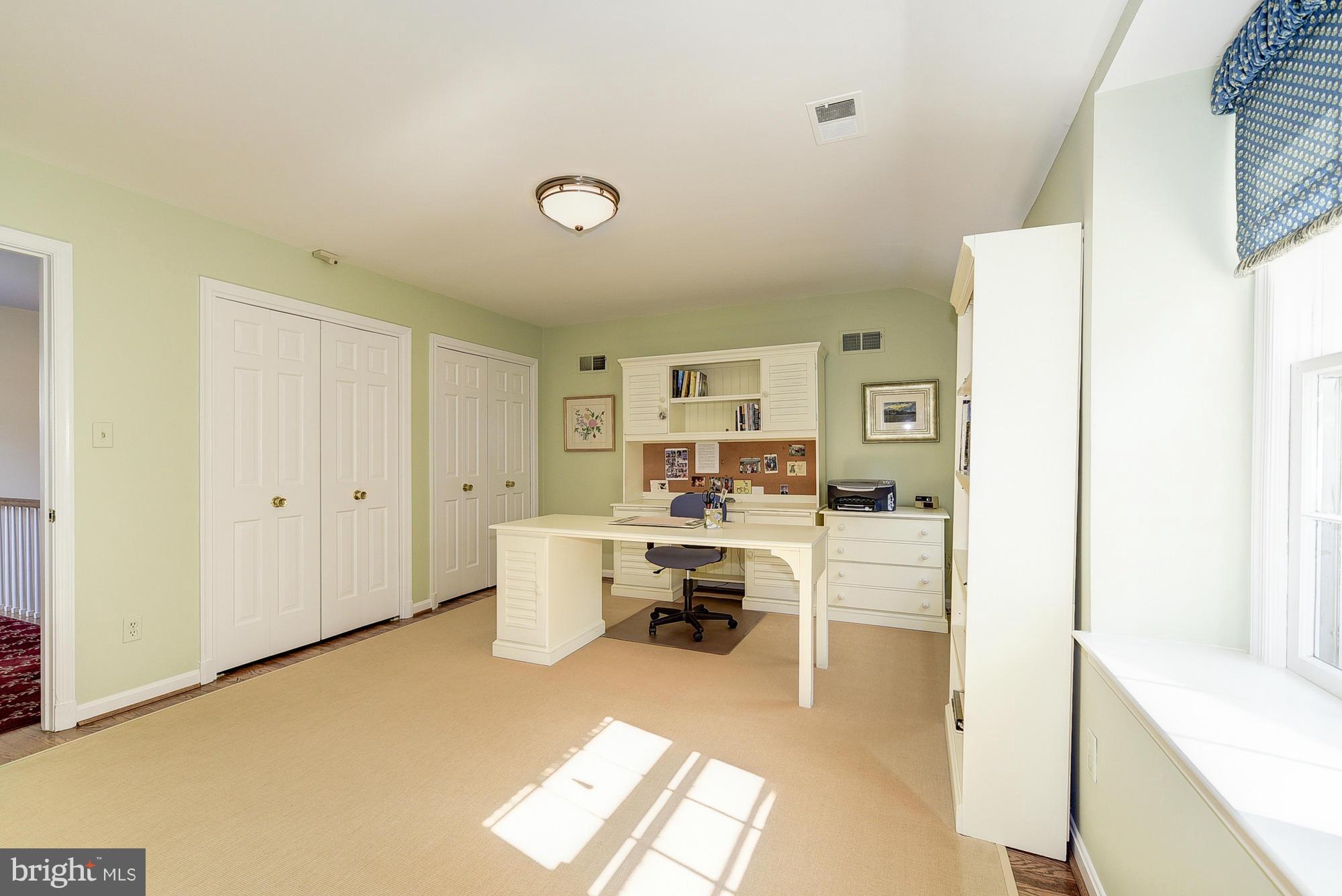 4415 Boxwood Road Bethesda, MD 20816 - Photo 20 of 30 Third bedroom