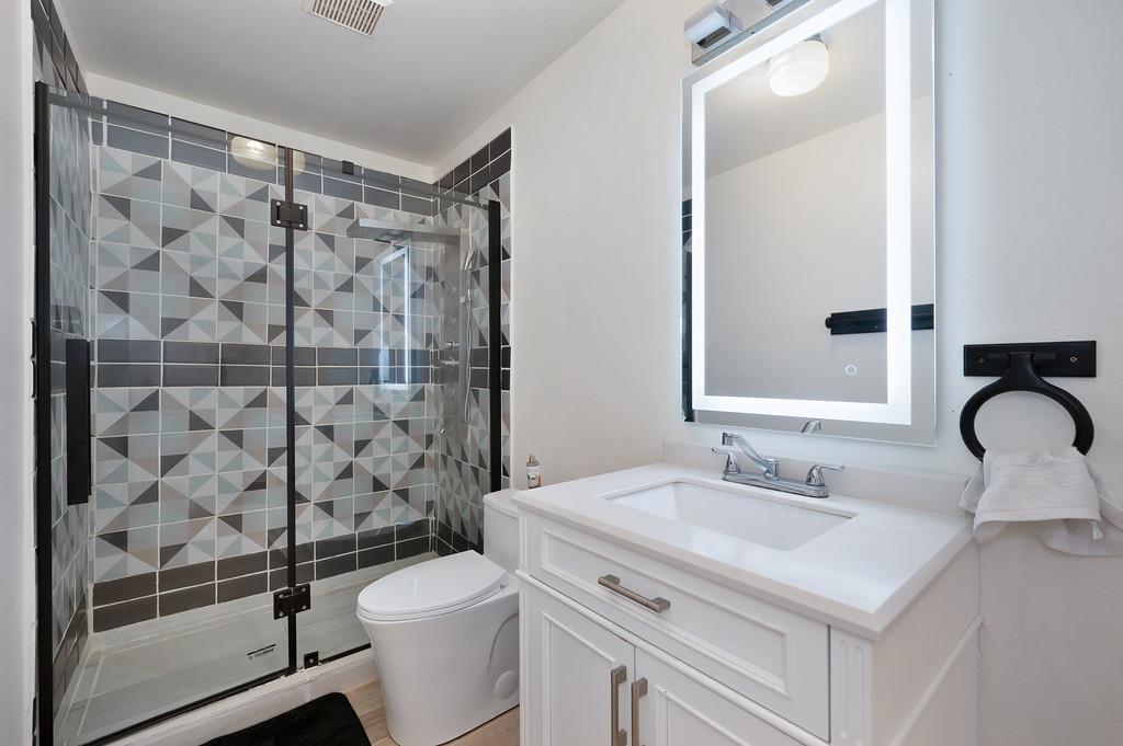 7011 Kemper Road Oakdale, CA 95361 - Photo 24 of 50