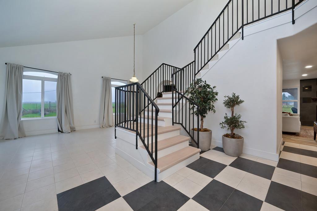 7011 Kemper Road Oakdale, CA 95361 - Photo 10 of 50