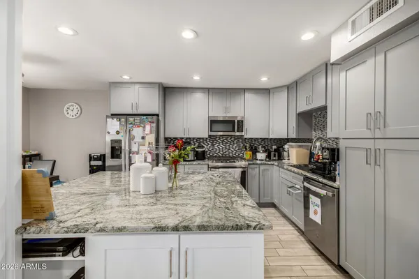 $329,000 | 5209 North 18th Drive, Phoenix, AZ 85015