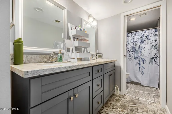 $329,000 | 5209 North 18th Drive, Phoenix, AZ 85015