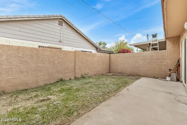 $329,000 | 5209 North 18th Drive, Phoenix, AZ 85015