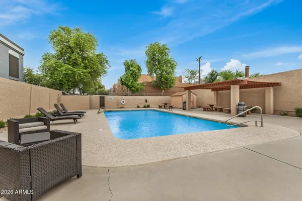 $329,000 | 5209 North 18th Drive, Phoenix, AZ 85015