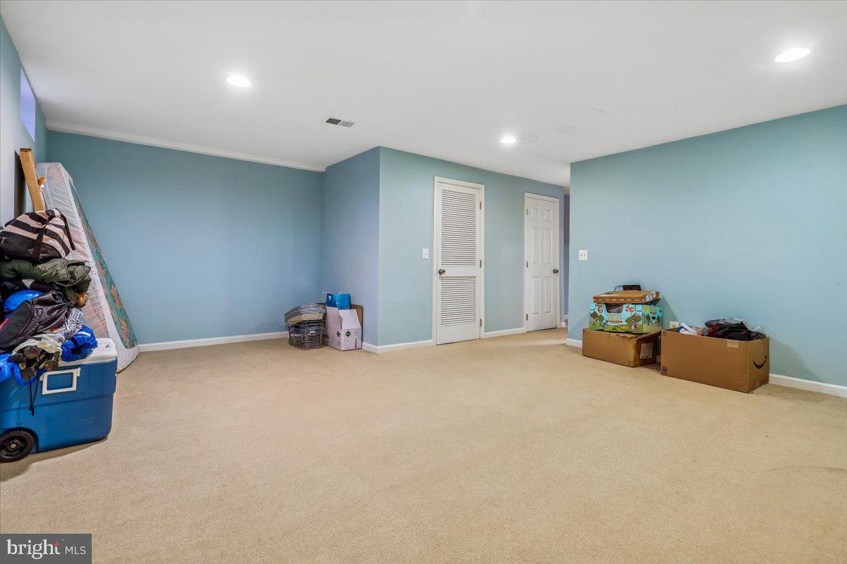 9077 Slate Stone Loop Bristow, VA 20136 - Photo 32 of 49