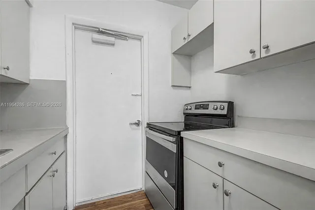 $2,100 | 1685 Jefferson Avenue, Unit 1, Miami Beach, FL 33139