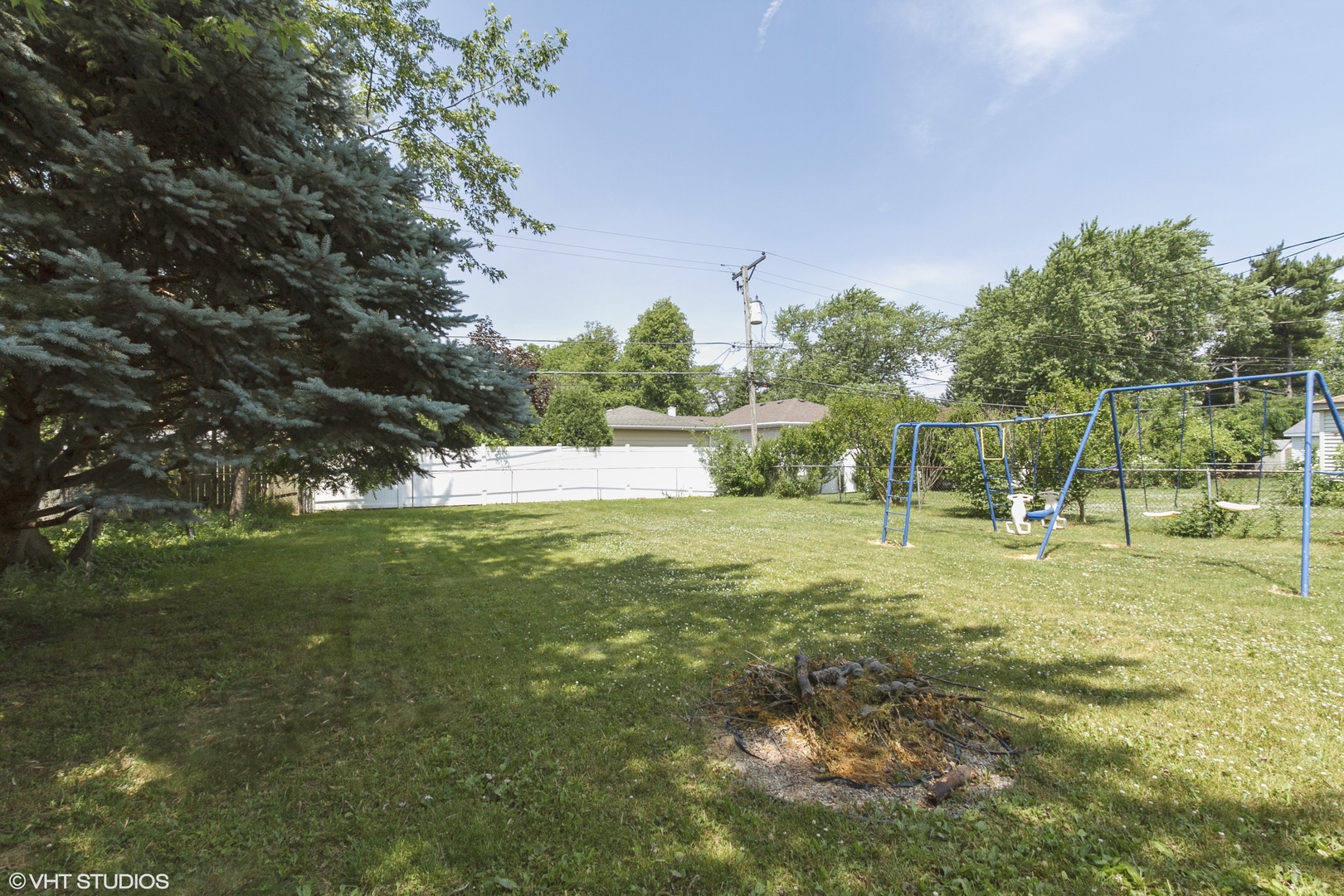 17536 70th Avenue Tinley Park, IL 60477 - Photo 12 of 16
