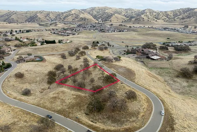 a view of water view