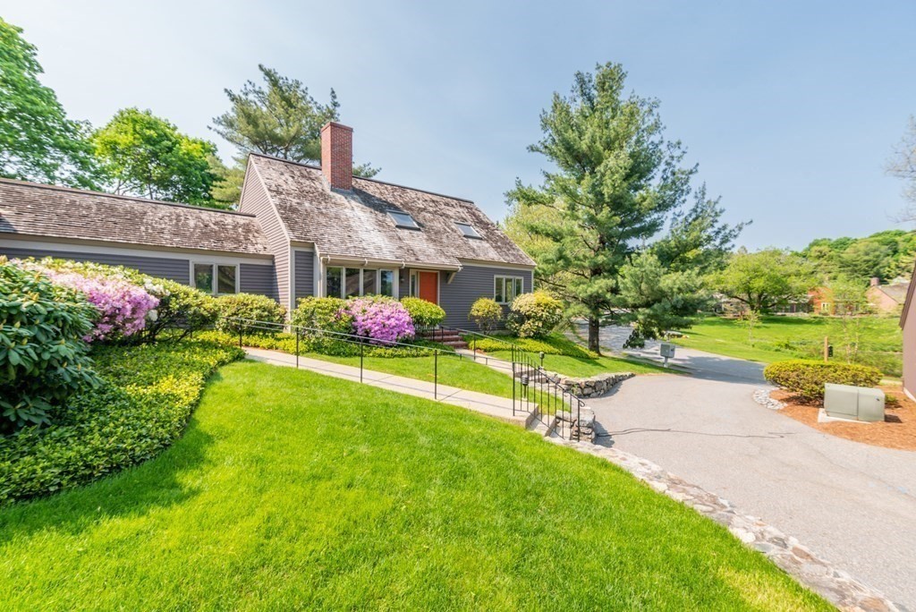 1 Potter Pond, Unit 1 Lexington, MA 02421 - Photo 19 of 30