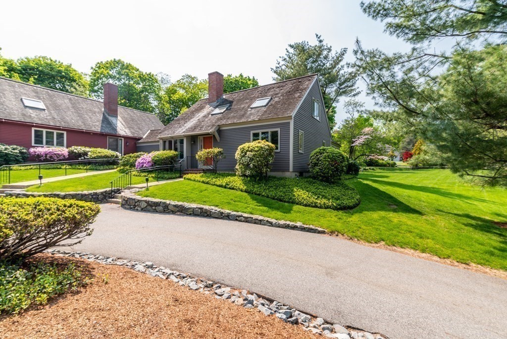 1 Potter Pond, Unit 1 Lexington, MA 02421 - Photo 21 of 30