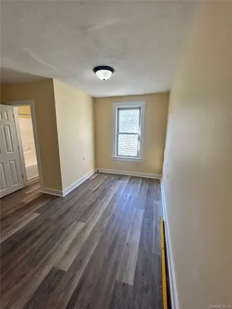 $2,000 | 148 Clinton Street, Unit 5, Montgomery, NY 12549