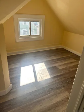 $2,000 | 148 Clinton Street, Unit 5, Montgomery, NY 12549