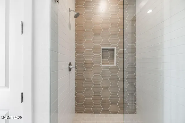 $519,000 | 2123 Eaglehead Drive, Unit GLENRIDGE 102, Sparks, NV 89436