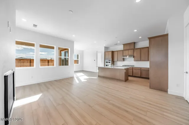 $519,000 | 2123 Eaglehead Drive, Unit GLENRIDGE 102, Sparks, NV 89436