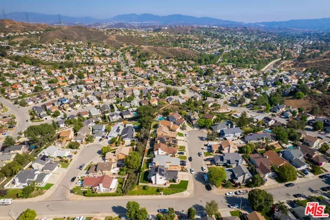 $799,000 | 22825 Aspen Court, Saugus, CA 91390