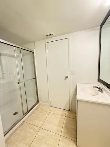$2,050 | 13499 Biscayne Boulevard, Unit 1114, North Miami, FL 33181