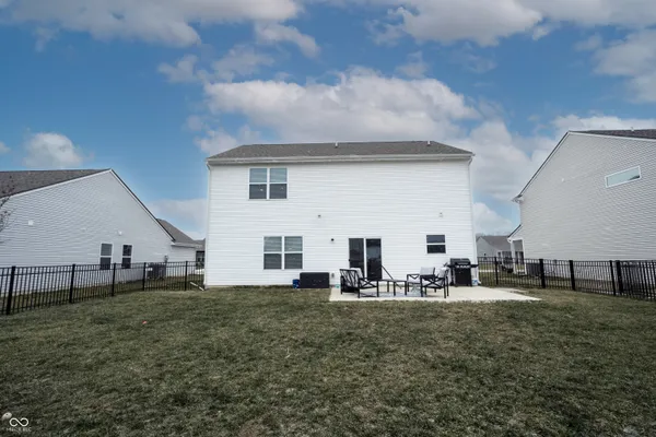 $389,999 | 8346 Juniper Lane, Pendleton, IN 46064