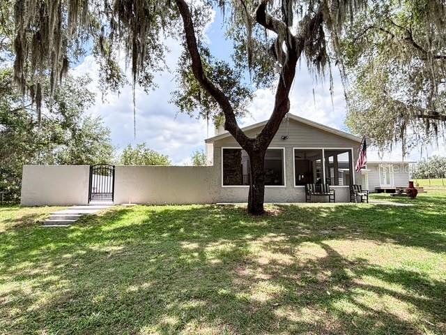 12601 Double Run Road Astatula, FL 34705 - Photo 35 of 37