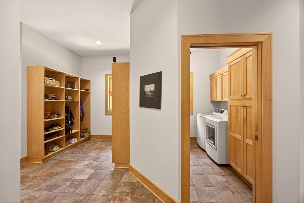 4400 Ettenmoor Lane Southwest Rochester, MN 55902 - Photo 39 of 139 Gallery Image 39
