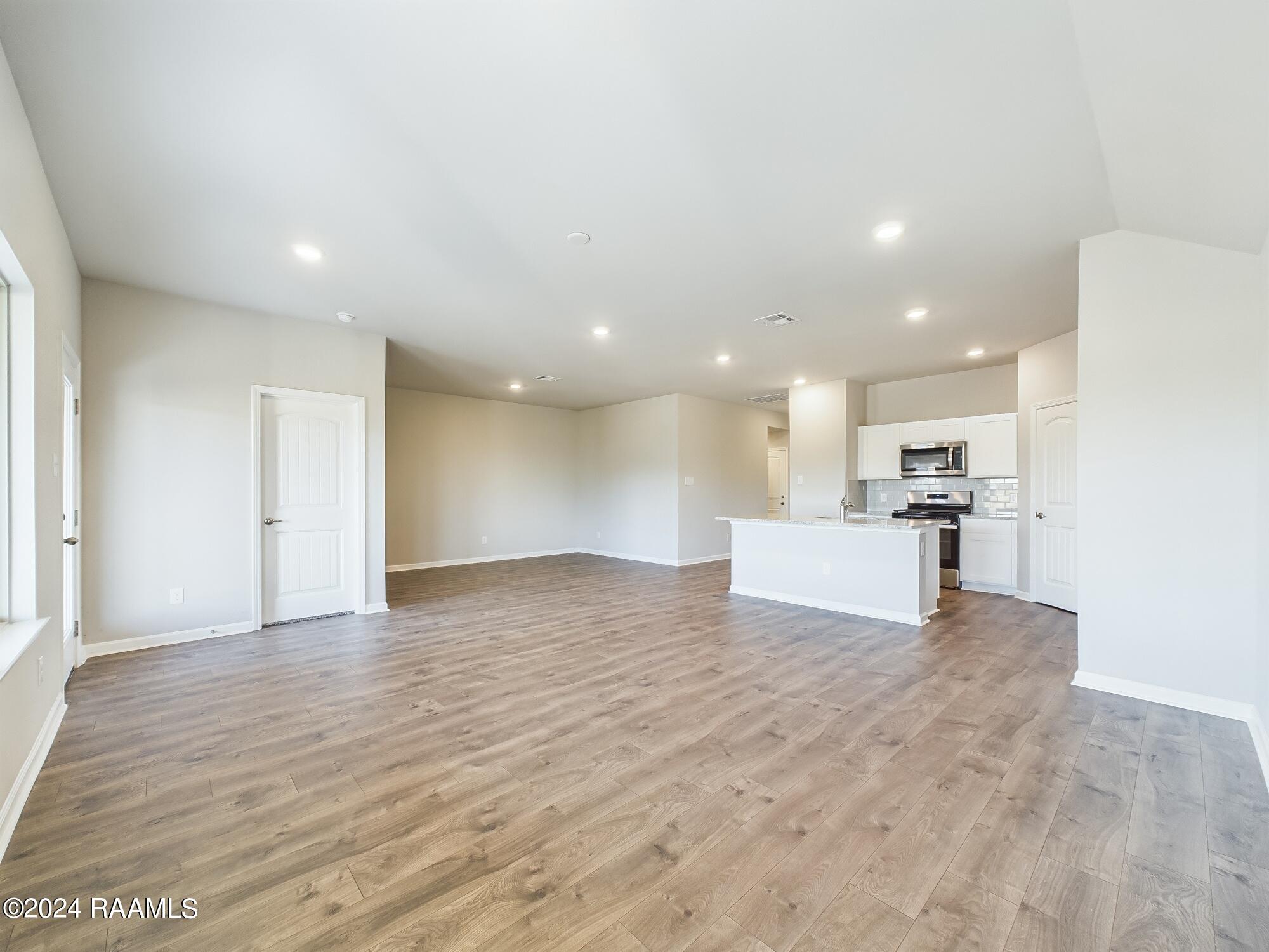 115 Autumn Drive Crowley, LA 70526 - Photo 2 of 23 CAM01614G0-PR0139-STILL019