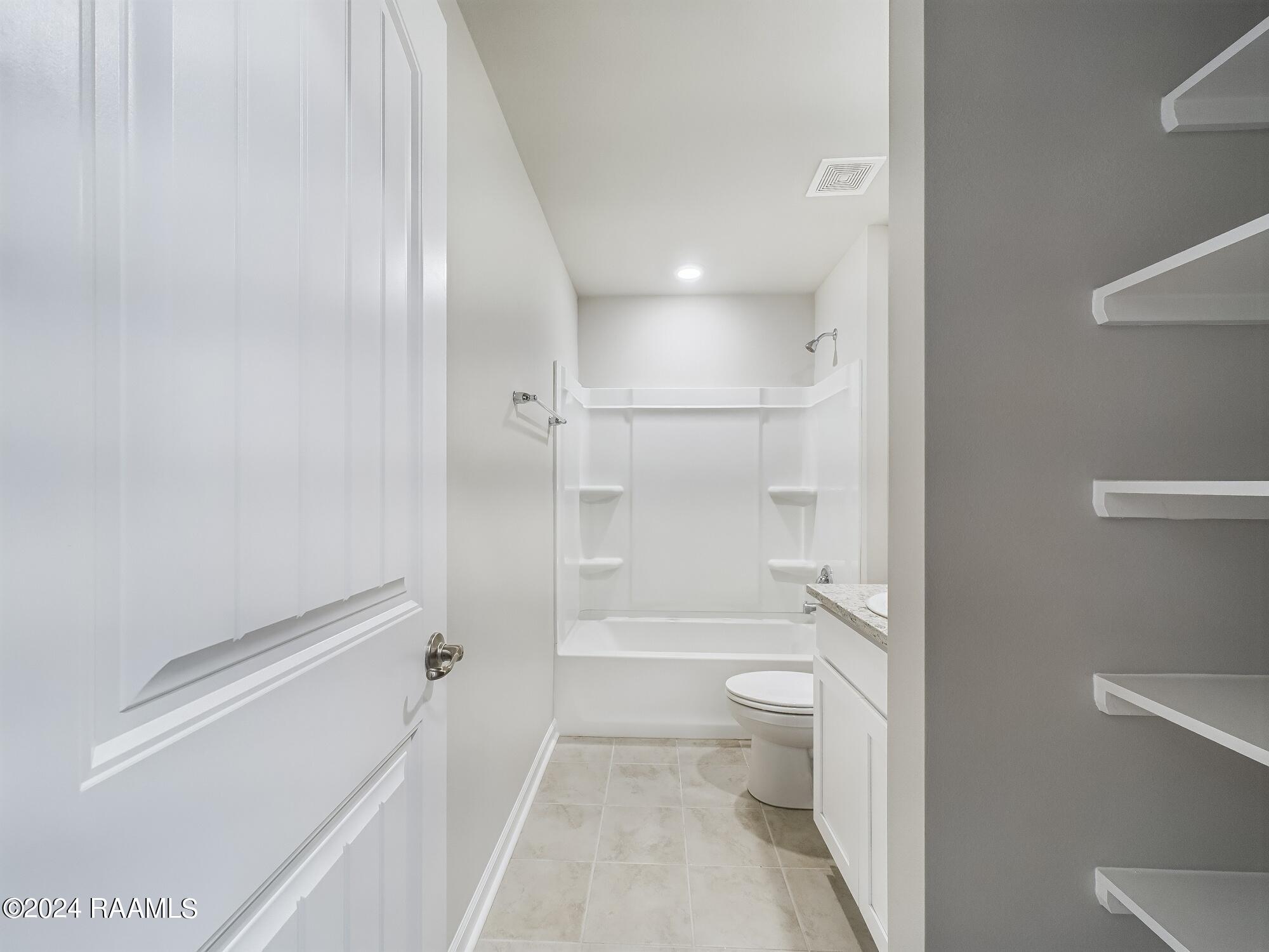 115 Autumn Drive Crowley, LA 70526 - Photo 9 of 23 CAM01614G0-PR0139-STILL005