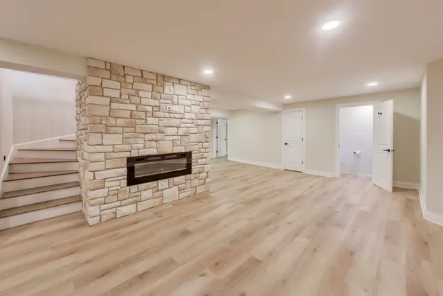 $749,900 | 26225 North Hickory Road, Mundelein, IL 60060