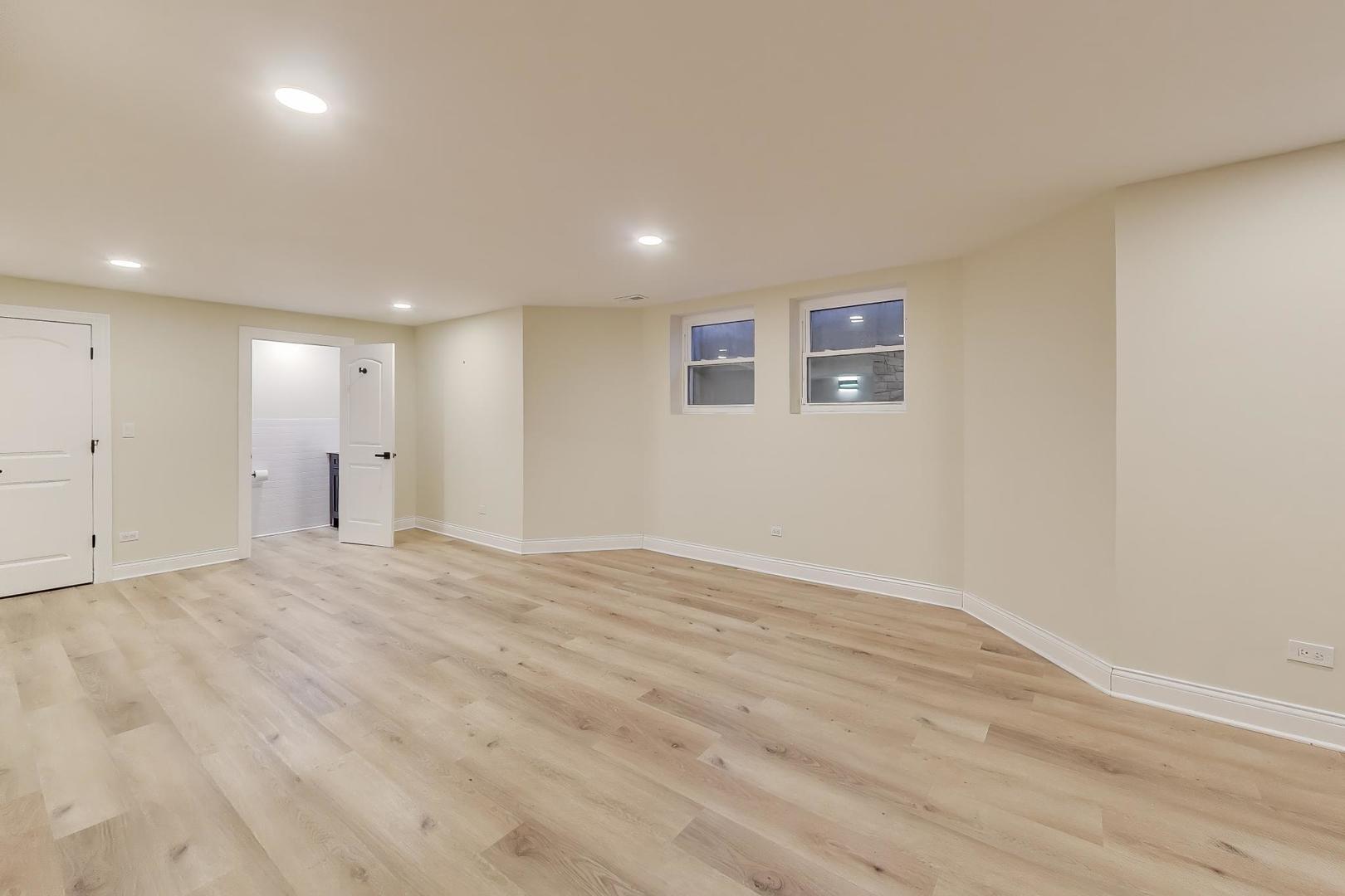 26225 North Hickory Road Mundelein, IL 60060 - Photo 20 of 39